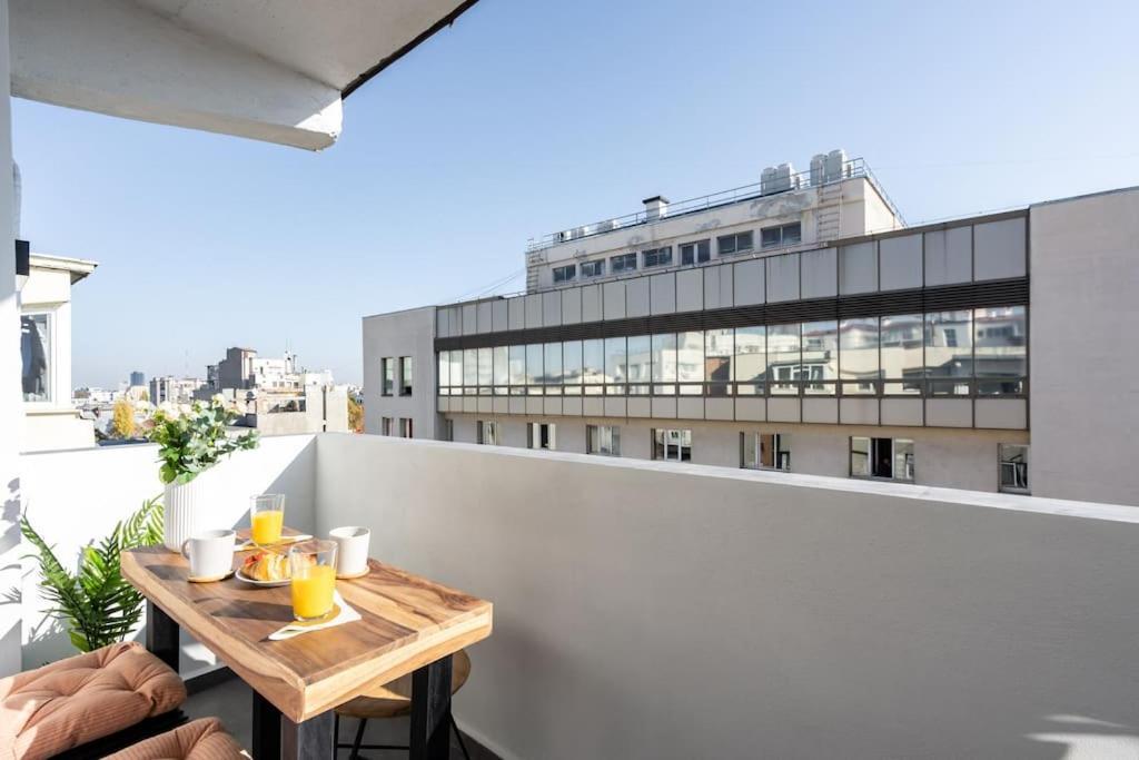 Apartment Amazing Views 2br Bright Flat - Charming Balcony *